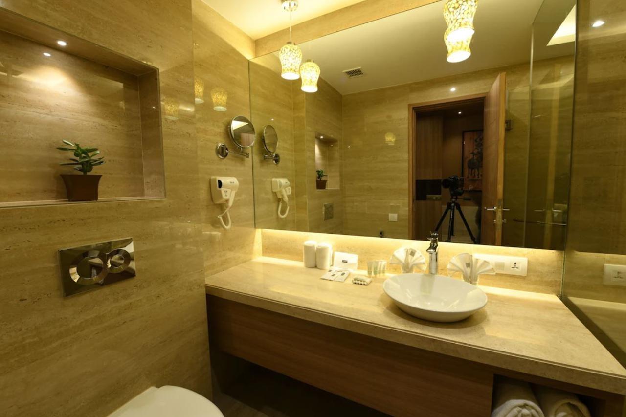 Surestay Plus By Best Western Amritsar Exterior foto