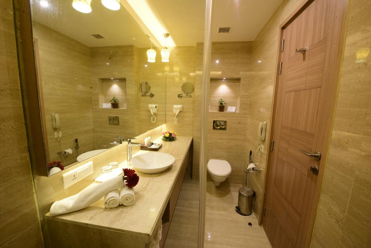 Surestay Plus By Best Western Amritsar Exterior foto